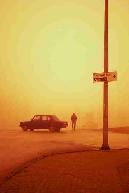 图解版:海角社区官网经典回顾冷静思考